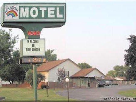 Rainbow Motel New London Exterior photo